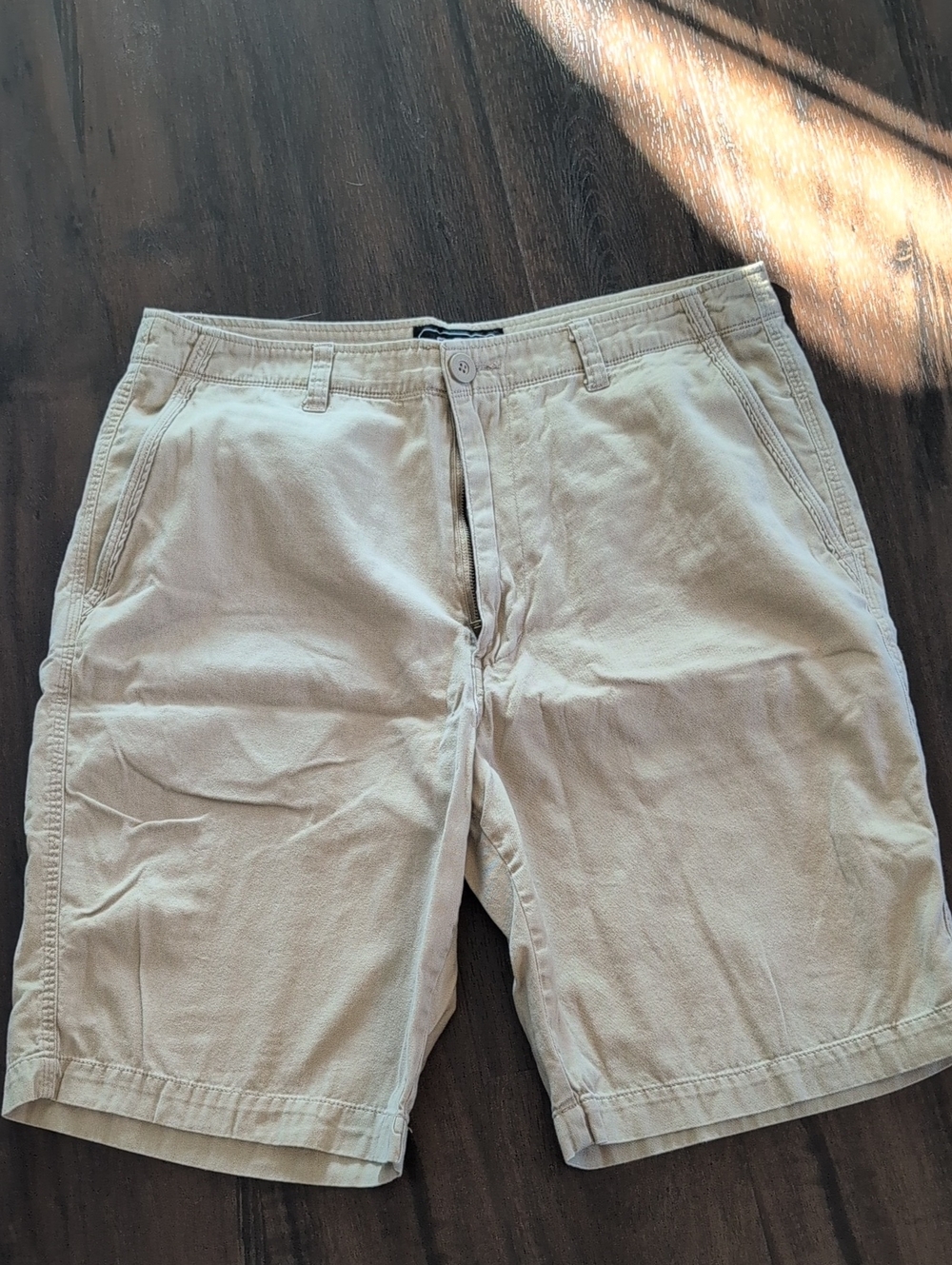 Men's Cotton Chino Shorts in Khaki